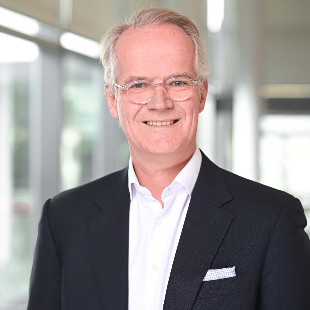 speaker-henrik-ahlers